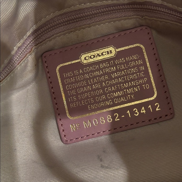 Vintage Coach Parker Hobo Leather Purse Bag in Soft Pink - Picture 9 of 9